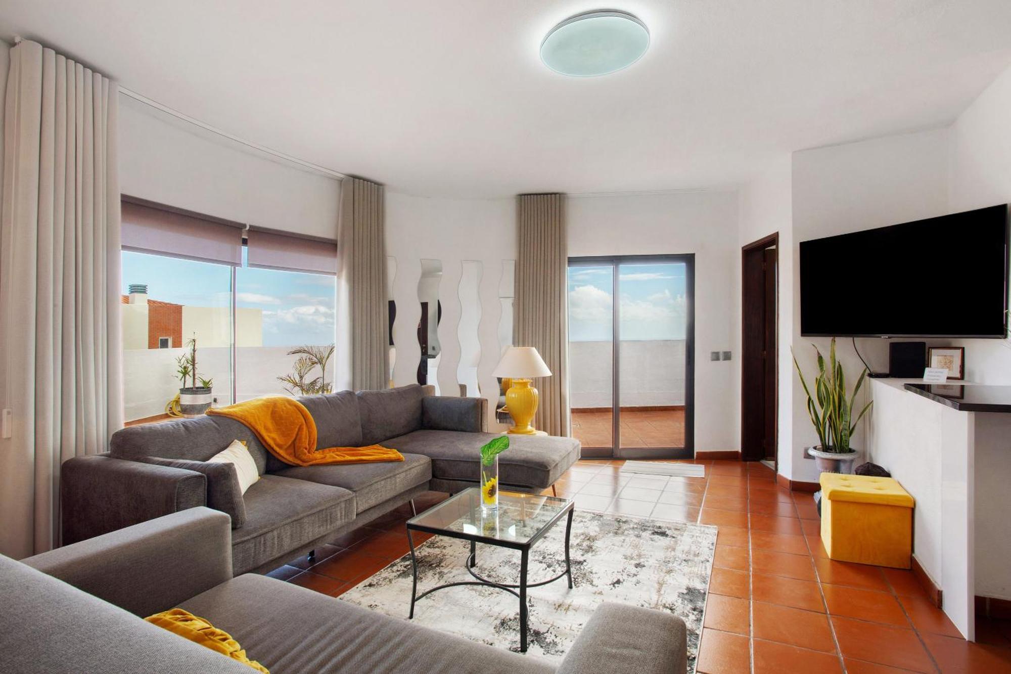 Apartamento Lolita Com Terraco Canico  Bagian luar foto